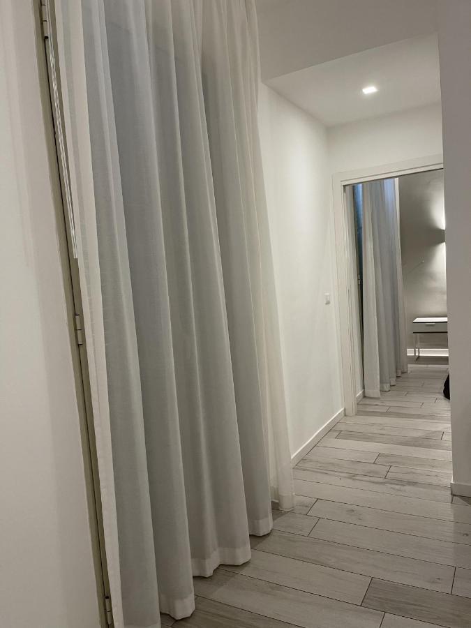 Le Dimore Luxury Rooms ปาแลร์โม ภายนอก รูปภาพ
