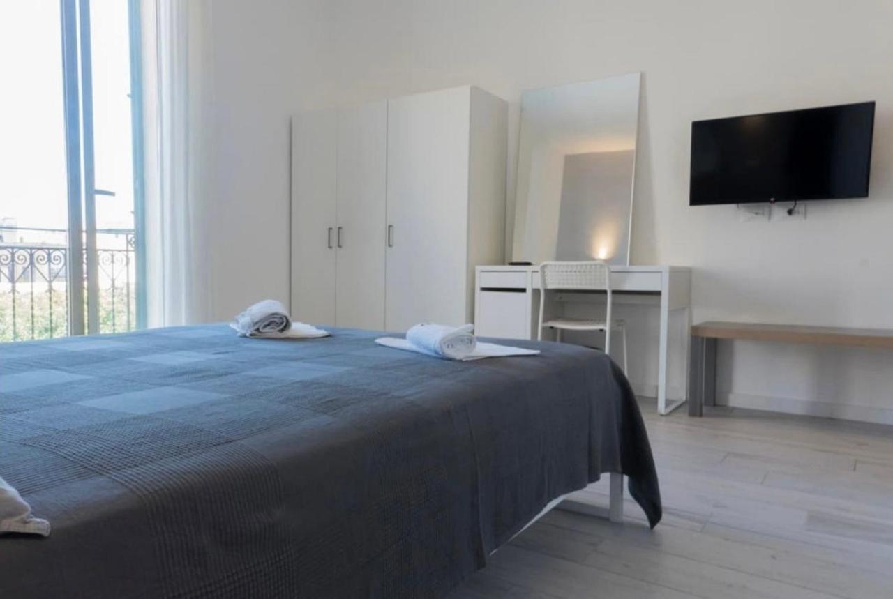 Le Dimore Luxury Rooms ปาแลร์โม ภายนอก รูปภาพ