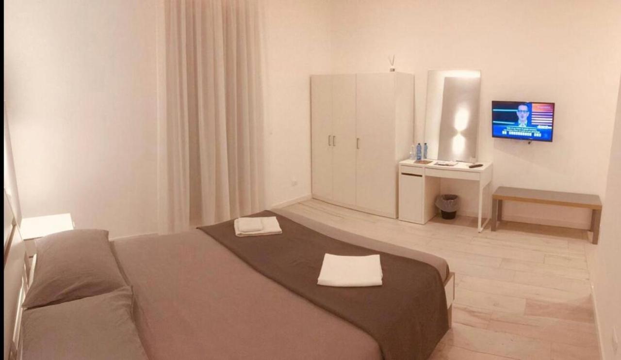 Le Dimore Luxury Rooms ปาแลร์โม ภายนอก รูปภาพ
